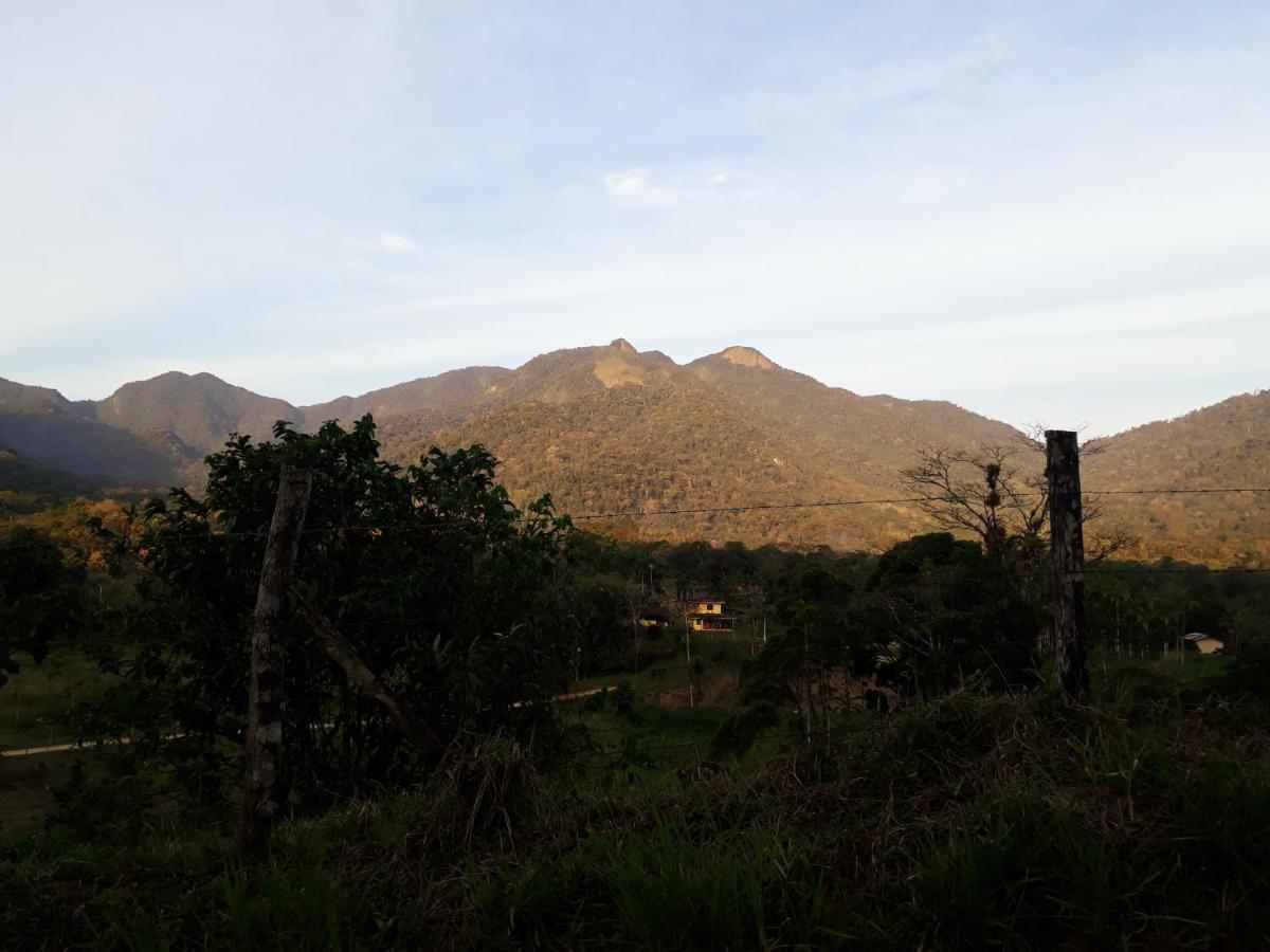 Sitio Das Bromelias Cachoeira Do Tombador Ubatuba Eksteriør billede